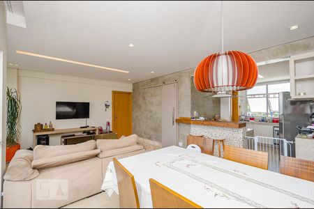 Sala de apartamento para alugar com 3 quartos, 110m² em Buritis, Belo Horizonte