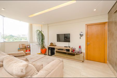 Sala de apartamento para alugar com 3 quartos, 110m² em Buritis, Belo Horizonte