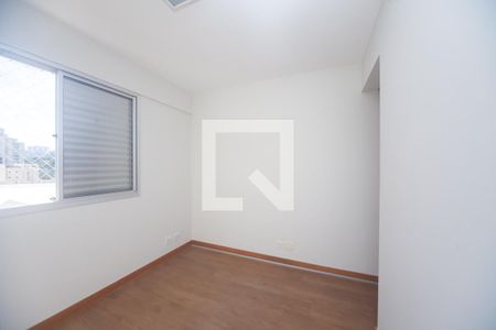 Quarto 2 de apartamento para alugar com 3 quartos, 110m² em Buritis, Belo Horizonte
