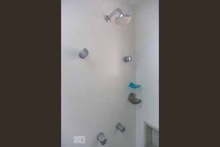 Banheiro de apartamento para alugar com 2 quartos, 62m² em Loteamento Chácara Prado, Campinas