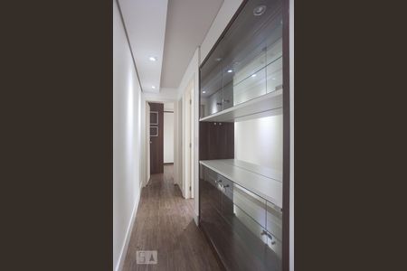 Apartamento para alugar com 62m², 2 quartos e 1 vagaCorredor