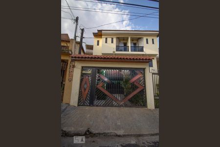 Casa à venda com 230m², 3 quartos e 3 vagas