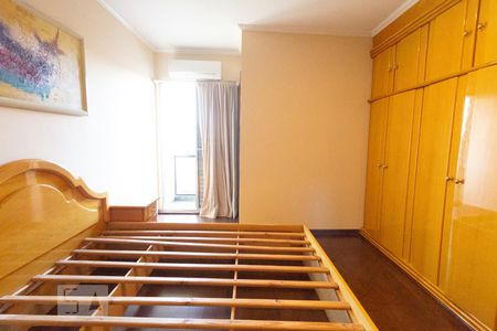 Casa à venda com 3 quartos, 230m² em Vila Maria Alta, São Paulo