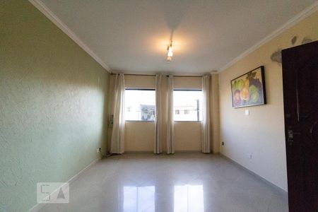 Casa à venda com 230m², 3 quartos e 3 vagas
