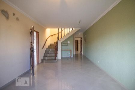 Casa à venda com 230m², 3 quartos e 3 vagas