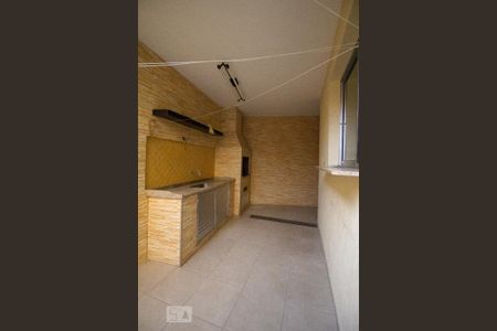 Casa à venda com 230m², 3 quartos e 3 vagas