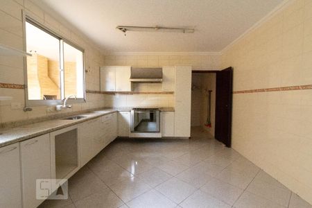 Casa à venda com 230m², 3 quartos e 3 vagas