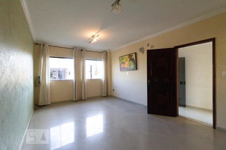 Casa à venda com 230m², 3 quartos e 3 vagas