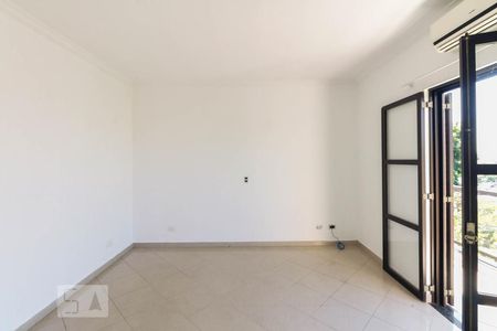 Suite  de casa para alugar com 3 quartos, 300m² em Vila Oratório, São Paulo