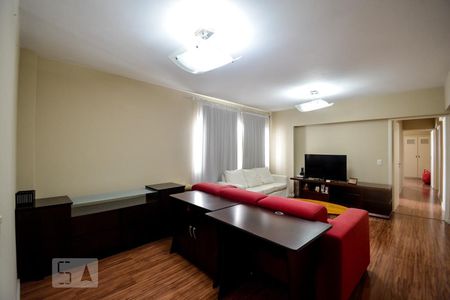 Apartamento para alugar com 114m², 3 quartos e 2 vagasSala