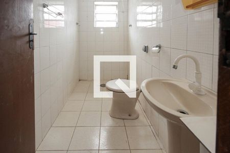 Apartamento para alugar com 58m², 2 quartos e sem vaga Apartamento para alugar com 58m², 2 quartos e sem vagaBanheiro