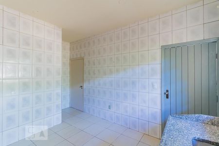 Cozinha de casa para alugar com 1 quarto, 60m² em Jardim Sapopemba, São Paulo