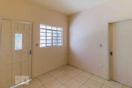 Sala de casa para alugar com 1 quarto, 60m² em Jardim Sapopemba, São Paulo