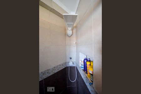 Apartamento à venda com 55m², 2 quartos e 1 vagaSuíte - banheiro