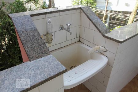 Apartamento à venda com 70m², 2 quartos e 1 vagaÁrea de Serviço