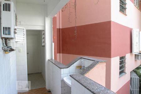 Apartamento à venda com 70m², 2 quartos e 1 vagaÁrea de Serviço