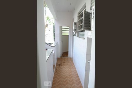 Apartamento à venda com 70m², 2 quartos e 1 vagaÁrea de Serviço