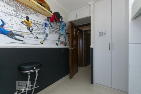 Apartamento à venda com 140m², 3 quartos e 1 vagaQuarto 2