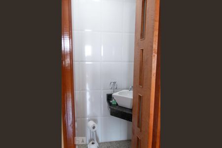 Lavabo de apartamento para alugar com 2 quartos, 62m² em Vila Lusitânia, São Bernardo do Campo