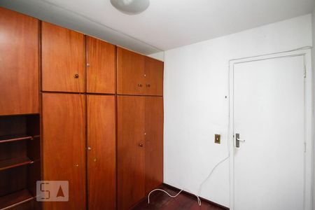 Quarto de apartamento para alugar com 3 quartos, 93m² em Vila Gomes Cardim, São Paulo