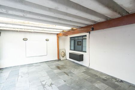 Casa à venda com 150m², 3 quartos e 2 vagasGaragem