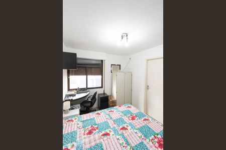 Casa à venda com 150m², 3 quartos e 2 vagasSuíte