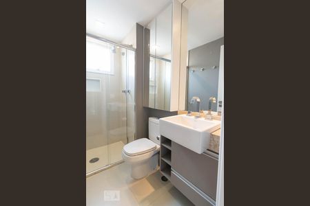 Banheiro Social de apartamento para alugar com 2 quartos, 68m² em Vila Gertrudes, São Paulo