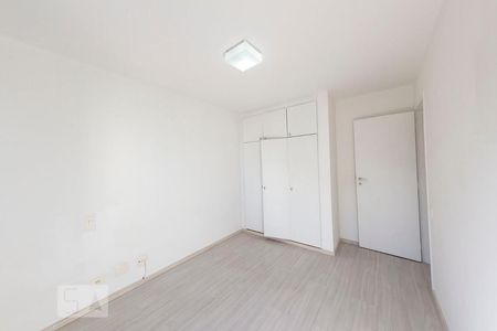 Apartamento à venda com 52m², 1 quarto e 1 vagaQuarto