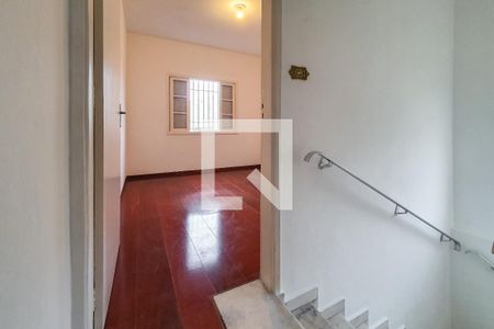 Quarto de casa para alugar com 2 quartos, 160m² em Vila Firmiano Pinto, São Paulo