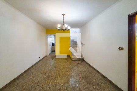 Sala de casa para alugar com 2 quartos, 160m² em Vila Firmiano Pinto, São Paulo