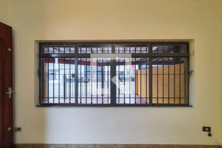Sala de casa para alugar com 2 quartos, 160m² em Vila Firmiano Pinto, São Paulo