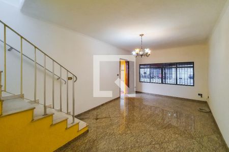 Sala de casa para alugar com 2 quartos, 160m² em Vila Firmiano Pinto, São Paulo