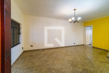 Sala de casa para alugar com 2 quartos, 160m² em Vila Firmiano Pinto, São Paulo