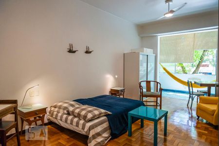 Sala/Quarto de kitnet/studio para alugar com 1 quarto, 40m² em Copacabana, Rio de Janeiro