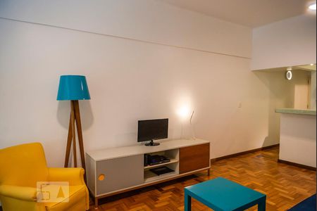 Sala/Quarto de kitnet/studio para alugar com 1 quarto, 40m² em Copacabana, Rio de Janeiro