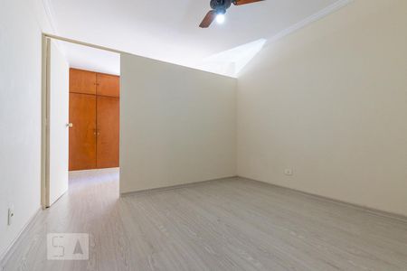 Studio à venda com 30m², 1 quarto e sem vagaSala