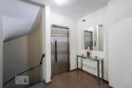 Apartamento à venda com 44m², 2 quartos e sem vagaHall social