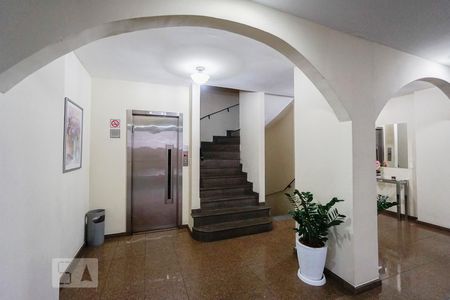Apartamento à venda com 44m², 2 quartos e sem vagaHall social