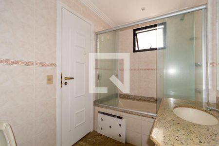 Apartamento para alugar com 150m², 3 quartos e 2 vagas Apartamento para alugar com 150m², 3 quartos e 2 vagasBanheiro - Suíte 3