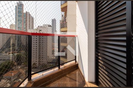 Apartamento para alugar com 150m², 3 quartos e 2 vagas Apartamento para alugar com 150m², 3 quartos e 2 vagasVaranda - Suíte 3