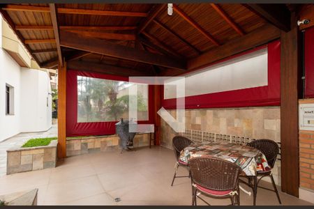 Apartamento para alugar com 150m², 3 quartos e 2 vagas Apartamento para alugar com 150m², 3 quartos e 2 vagasChurrasqueira