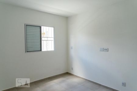 Quarto  de kitnet/studio para alugar com 1 quarto, 28m² em Vila Anastácio, São Paulo