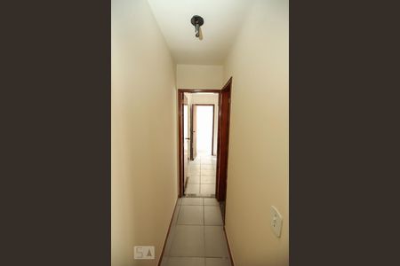 Corredor  de casa para alugar com 2 quartos, 90m² em Engenho Novo, Rio de Janeiro