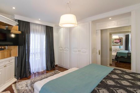 Apartamento à venda com 300m², 4 quartos e 4 vagasSuíte 3