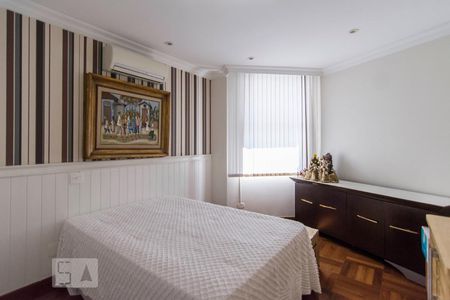 Apartamento à venda com 300m², 4 quartos e 4 vagasSuíte 4