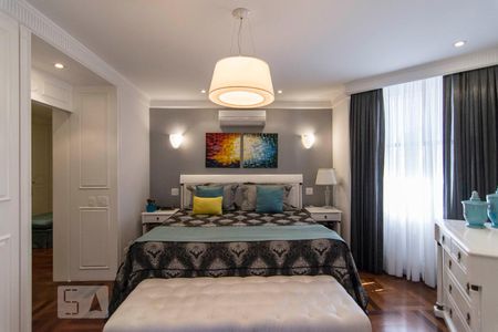 Apartamento à venda com 300m², 4 quartos e 4 vagasSuíte 3