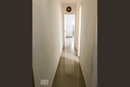 Corredor  de apartamento à venda com 2 quartos, 94m² em Vila Helena, Santo André