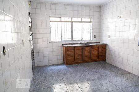Casa para alugar com 154m², 3 quartos e 2 vagasCozinha