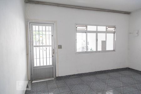 Sala de casa para alugar com 3 quartos, 154m² em Vila Campanela, São Paulo