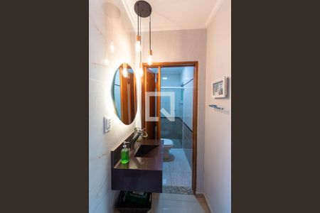 Casa para alugar com 250m², 4 quartos e 6 vagasBanheiro 3